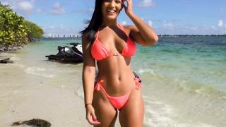 Alina Belle - Alina Belle’s Deserted Island Fuck