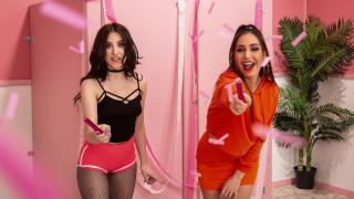 Desiree Dulce, Aubree Valentine - Drawing Hearts & Lipstick Marks