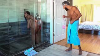 Sofia Rose - Dildo Showers Bring Big Cocks