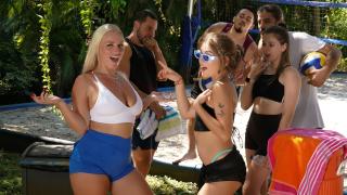 Elana Bunnz - Big Digs And Sloppy Sets